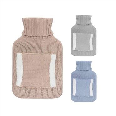 ہاتھ سے گرم بنا ہوا گرم پانی کے تھیلے کا احاطہ